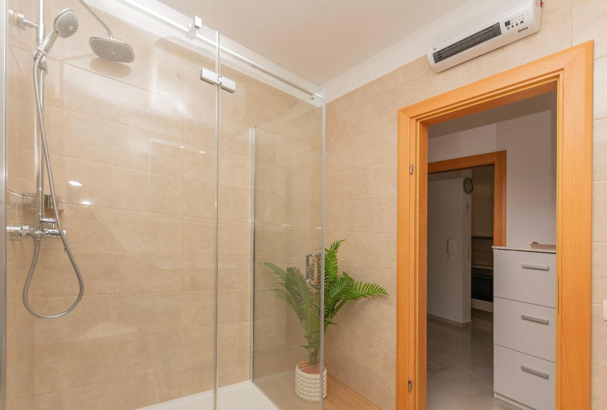 Apartment Ivanka 오미스 외부 사진