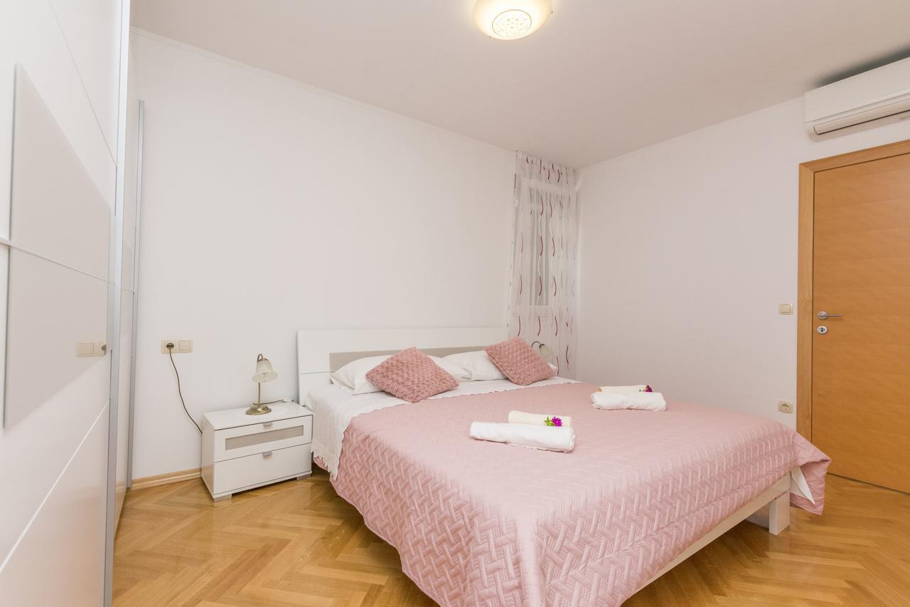 Apartment Ivanka 오미스 외부 사진