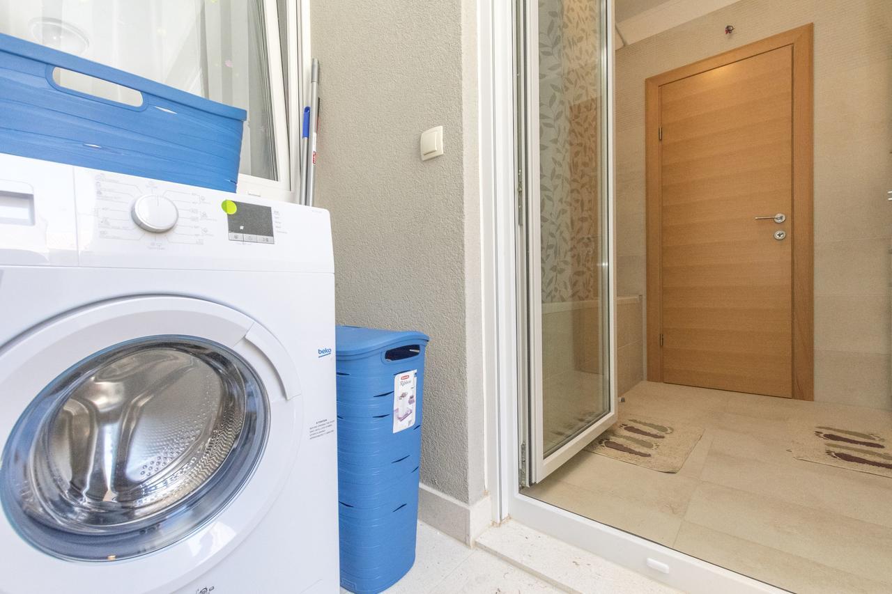 Apartment Ivanka 오미스 외부 사진