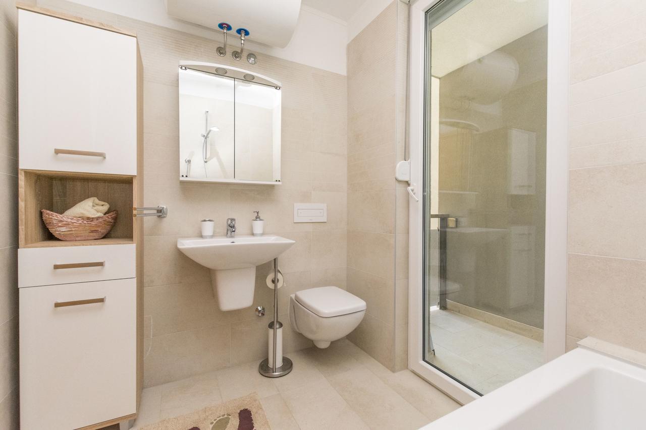 Apartment Ivanka 오미스 외부 사진